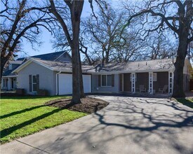 Building Photo - Beautiful 3-Bedroom Home in Windsor Park for Rent