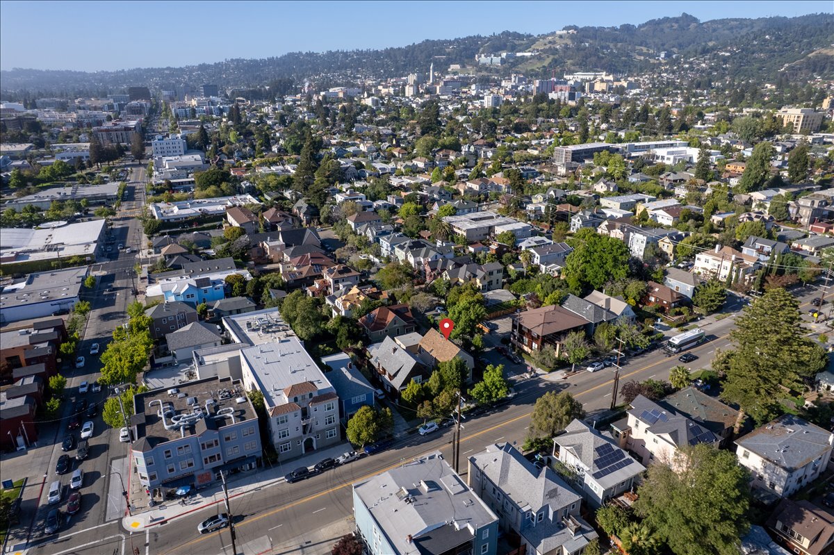 Building Photo - 2117 Ashby Ave