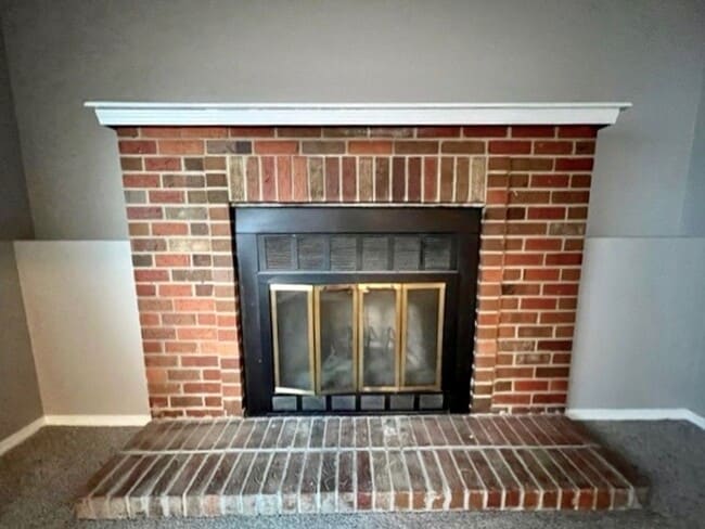 Building Photo - 3 Bedroom 1.5 Bath Home in Briargate with ...