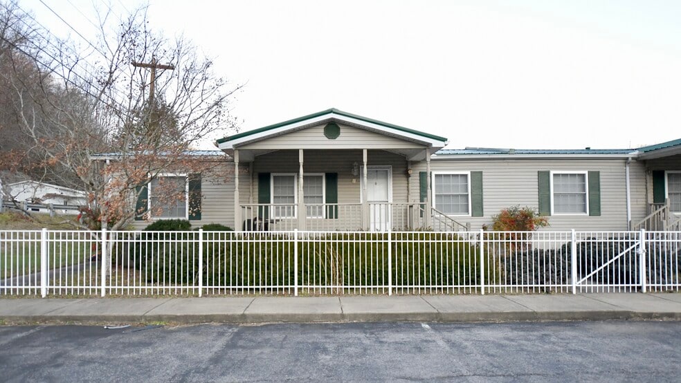 Front - 21 Bingham St
