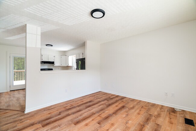Building Photo - 3312 Kendallmac Ln