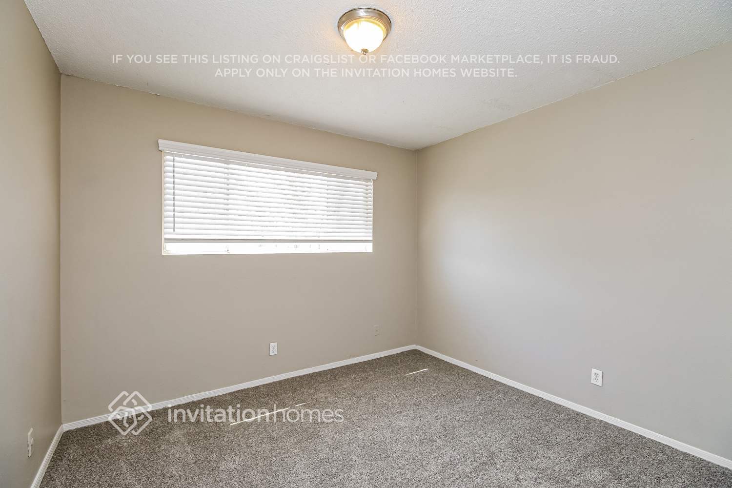 Building Photo - 1754 W 2nd St