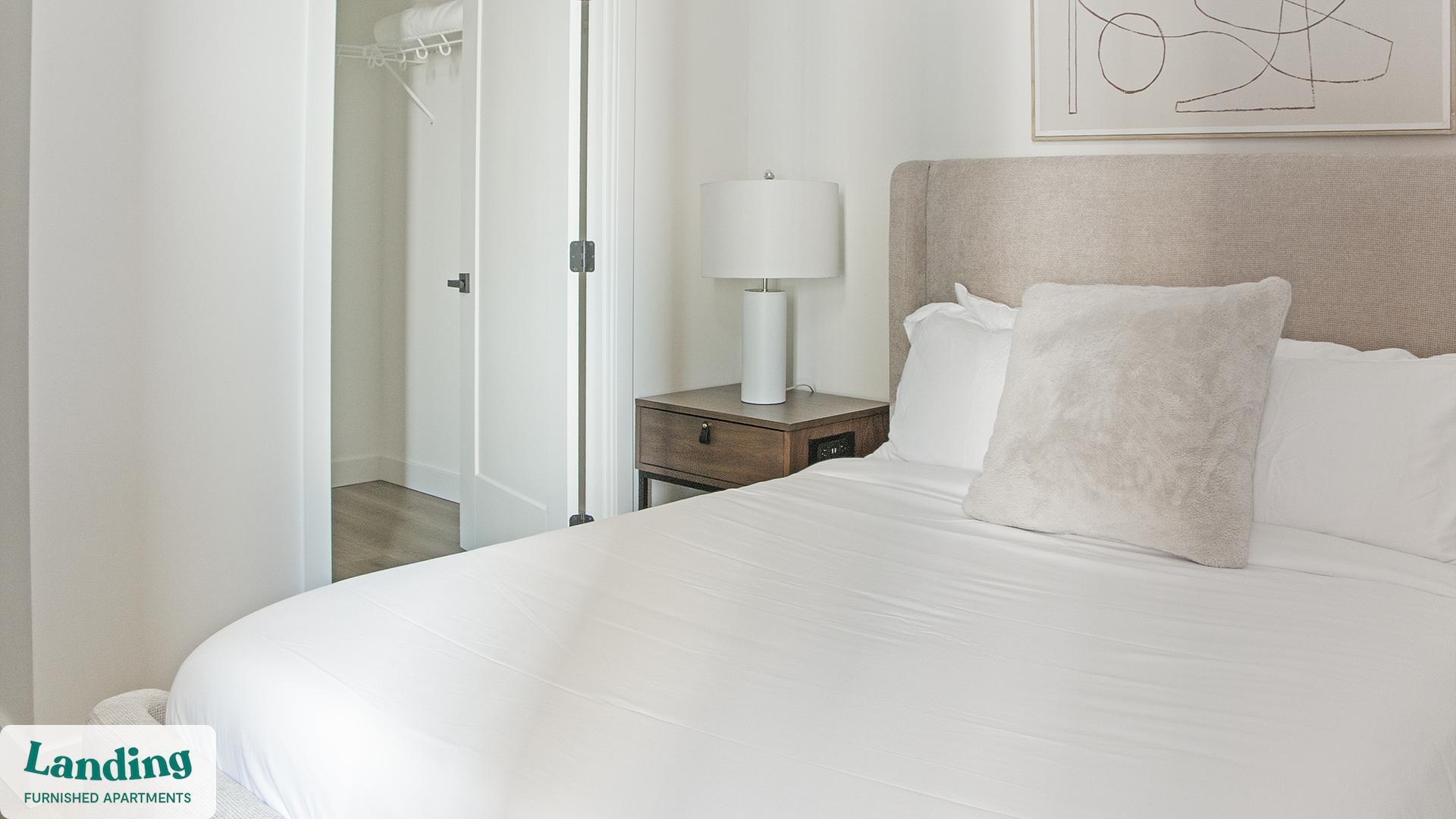 Building Photo - 632 Howard Rd SE