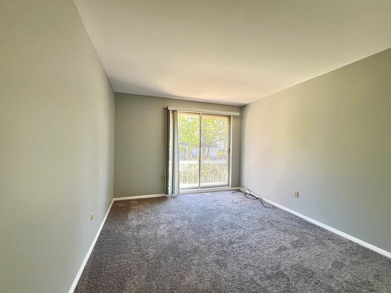 Building Photo - 431 Brandywine Ct