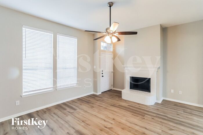 Building Photo - 1026 Palomino Dr