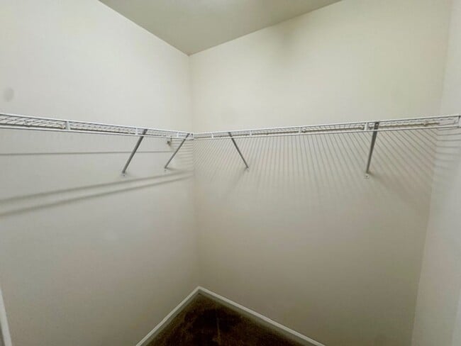Building Photo - Crosstowne Townhome Available NOW!