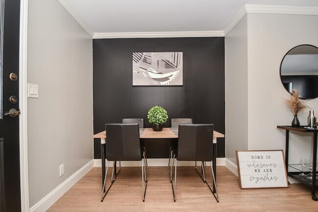 Building Photo - 3525 Sage Rd