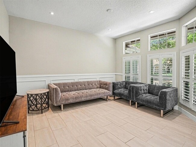 Building Photo - 3404 Royal Ascot Run