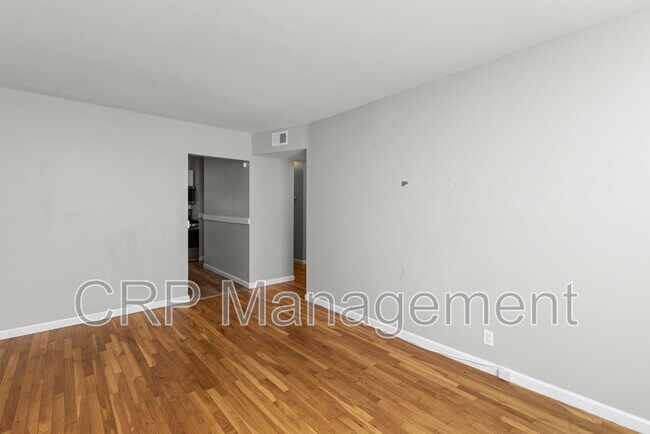Building Photo - 4305 Virginia Ave