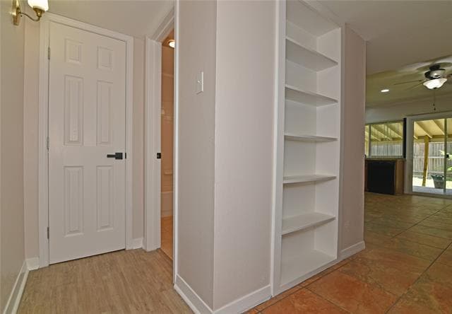Building Photo - 1805 Spanish Trail