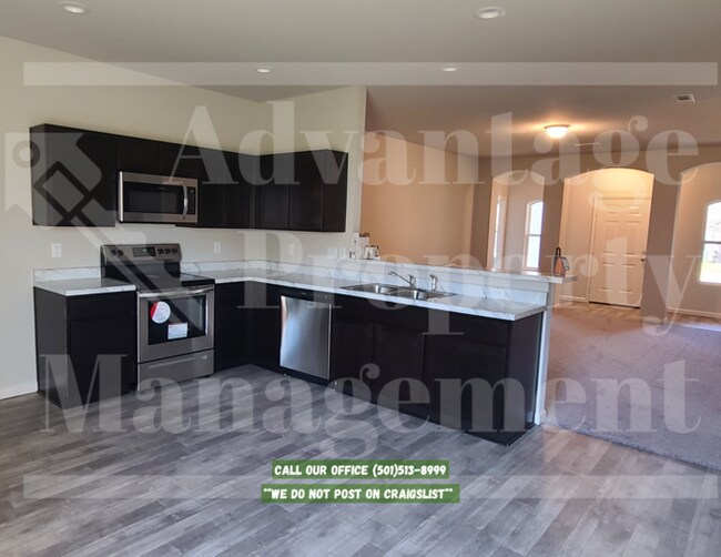 Building Photo - Spacious 4-Bedroom, 2-Bathroom home in Conway, AR!