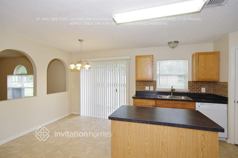 Building Photo - 2510 Anacostia Ave