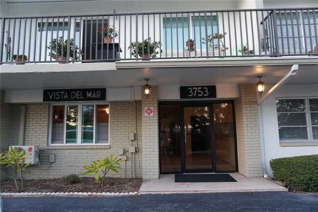 Building Photo - 3753 46th Ave S