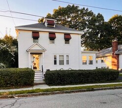 Building Photo - 164 E Elm Ave