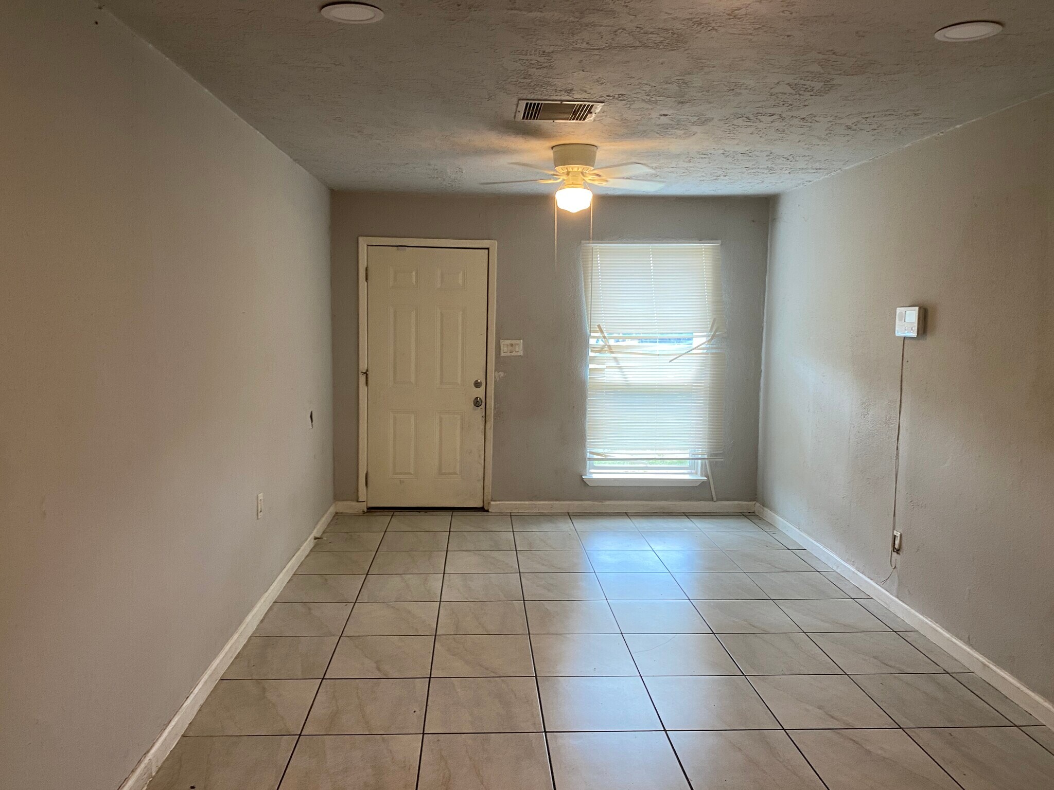 Building Photo - 8019 Beech Cove Ln