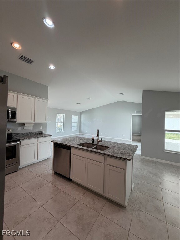 Building Photo - 236 NW 24th Ave