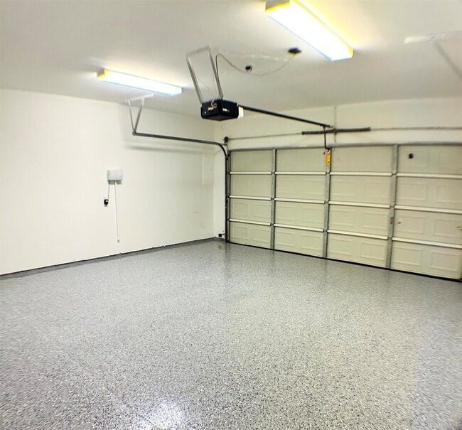 Building Photo - 913 Birdsall St