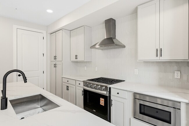 Building Photo - 419 Ramsgate Rd