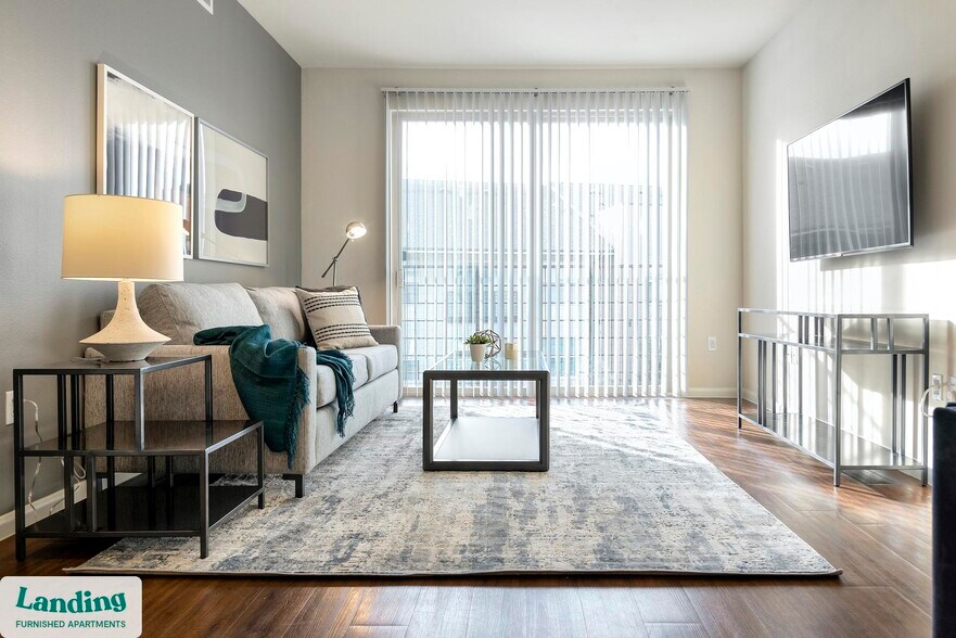 Primary Photo - 187 N Church St