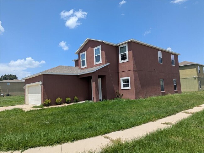 Building Photo - 1357 Salisbury Dr