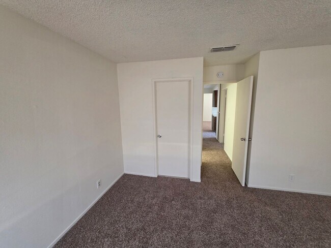 Building Photo - 11590 Garnet Way