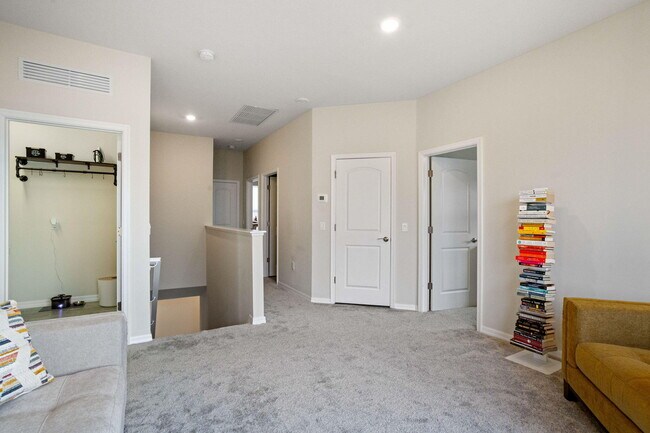 Building Photo - 8181 Tailshot Ct