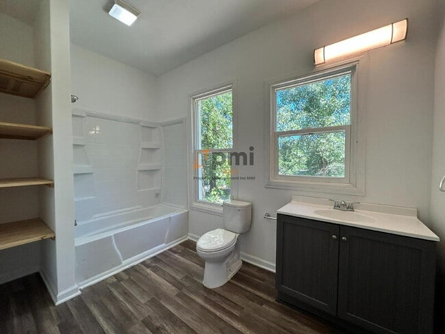 Building Photo - 13328 Edison St