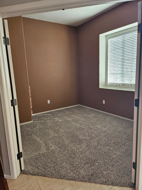 Building Photo - 30636 Parkview Ln