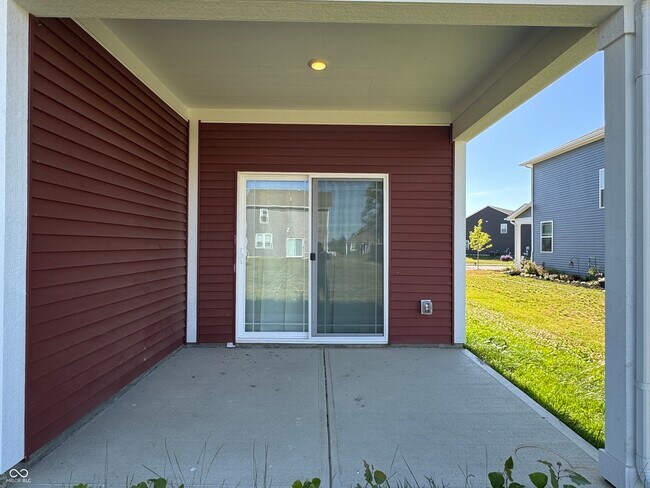 Building Photo - 855 Downey Ln