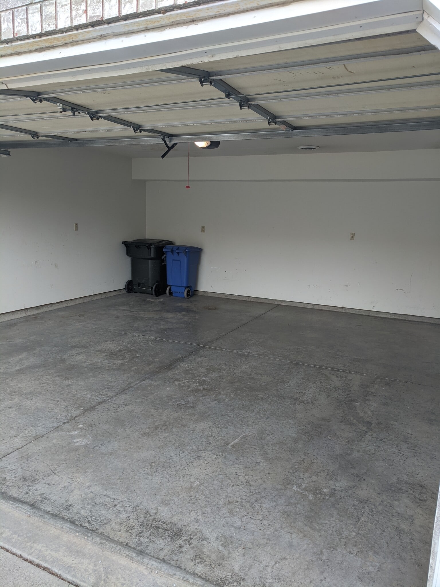 Building Photo - 113 Arbor Ln