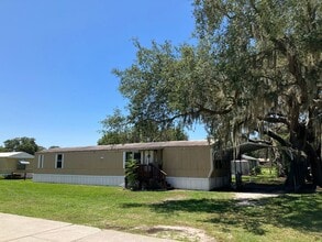 Building Photo - Clean & Quite (2BR/1BA) Single Wide Traile...
