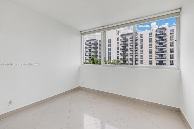 Building Photo - 7929 West Dr