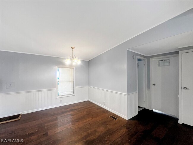 Building Photo - 7574 Grady Dr