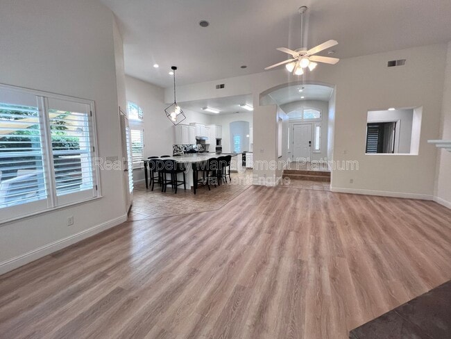 Building Photo - 1030 E Royal Dornoch Ave
