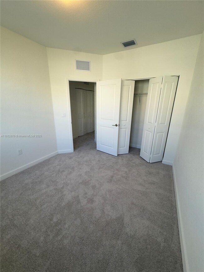 Building Photo - 184 SW 184th Way