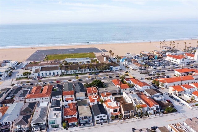 Building Photo - 1319 W Bay Ave