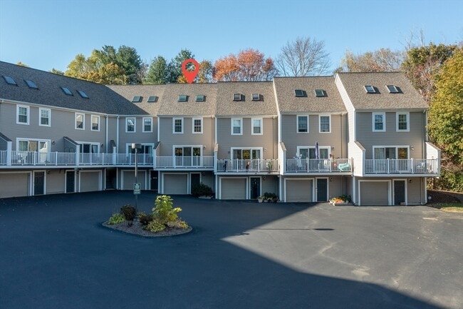 Building Photo - 18 Hovey Pond Dr