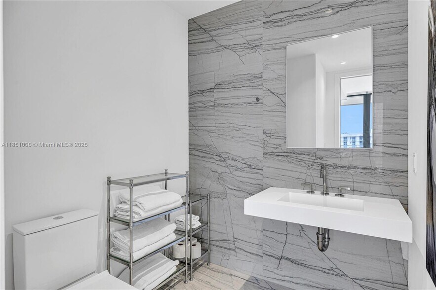 Building Photo - 8701 Collins Ave