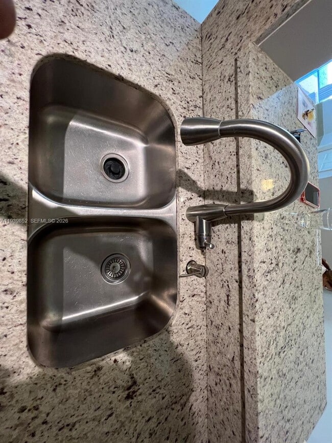 Building Photo - 721 SW 107th Ave