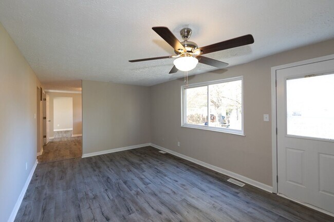 Building Photo - 4 bed 2.5 bath 2 story home with full deck located in Decatur Township