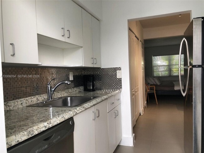 Building Photo - 911 Meridian Ave