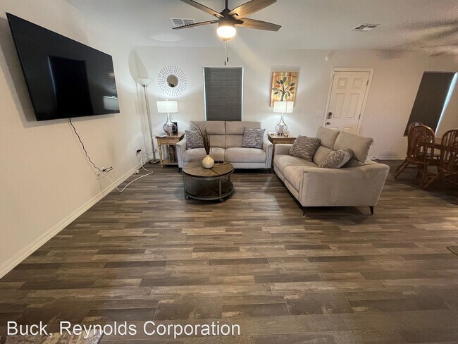 Building Photo - 3 br, 2.5 bath House - 531 Ramar Rd.