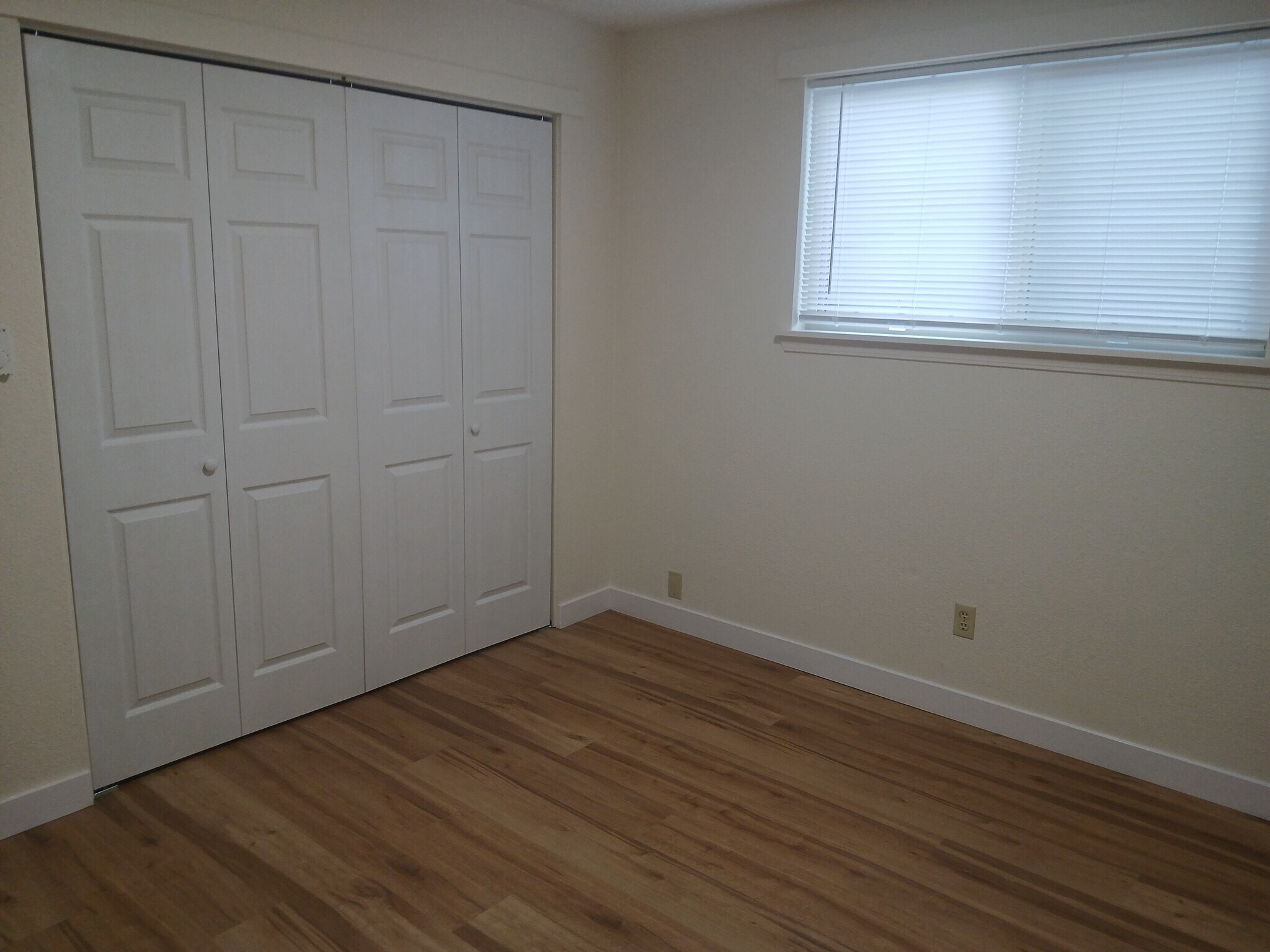 Building Photo - 7622 Chinook Ave