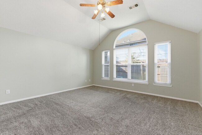 Building Photo - 7215 Bristol Ridge Dr