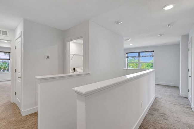 Building Photo - 229 Preserve Trl S