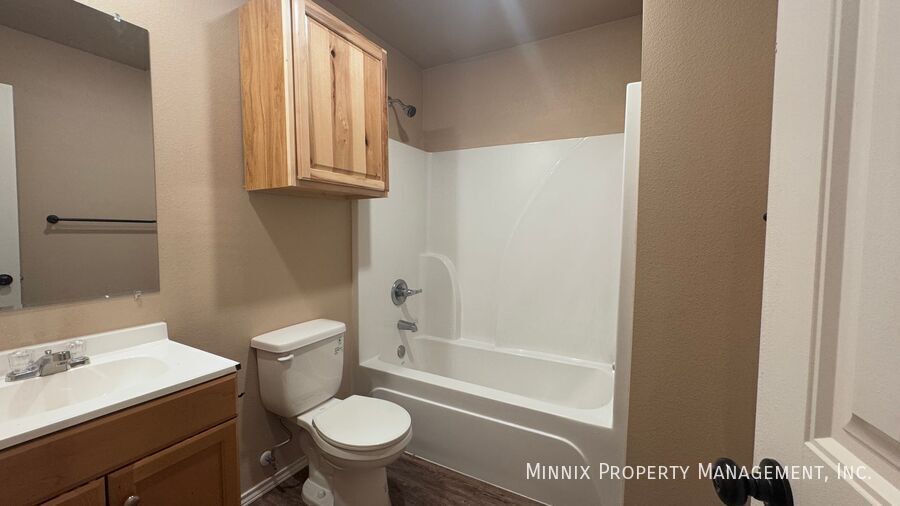 Building Photo - 2412 N Ave O