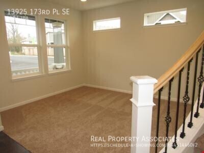 Building Photo - Beautiful Renton Home for Rent