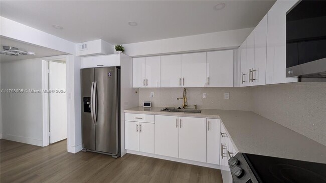 Building Photo - 851 Three Islands Boulevard