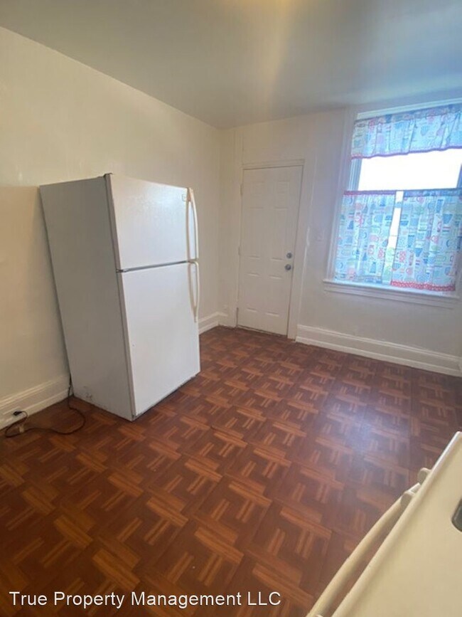 Building Photo - 3 br, 1 bath House - 3127 Baker St