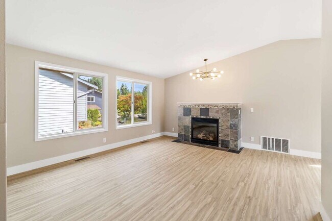Building Photo - Modern 4-Bedroom Retreat Near Lake Whatcom...